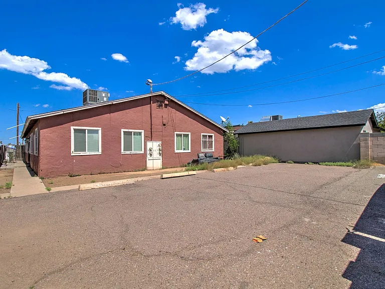 1501 E Roosevelt St #3 — Photo 8