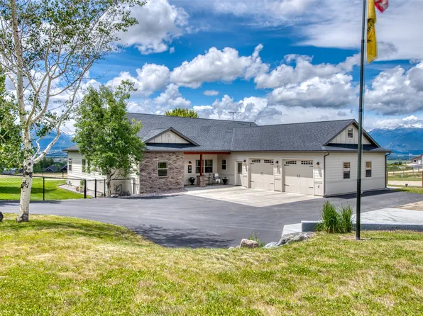 900 Corvallis Hills Dr, Corvallis, MT 59828