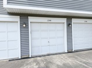 1344 Barclay Ln #1344, Deerfield, IL 60015