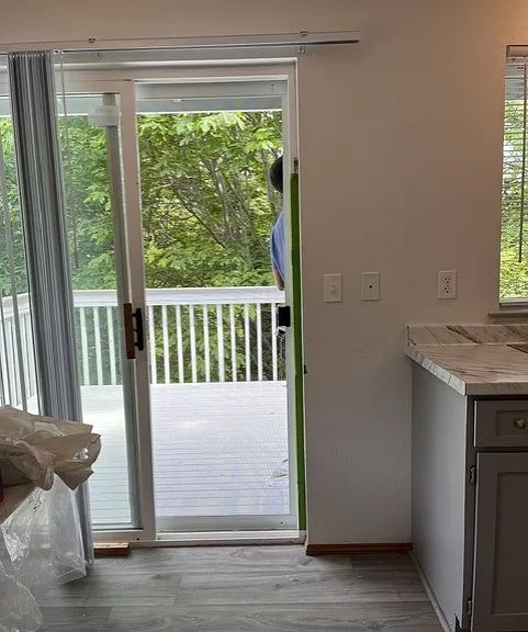 NE Virginia Ave — Photo 12