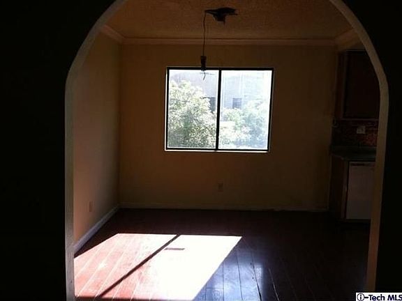 3rd image of 14400 Tupper St Unit C