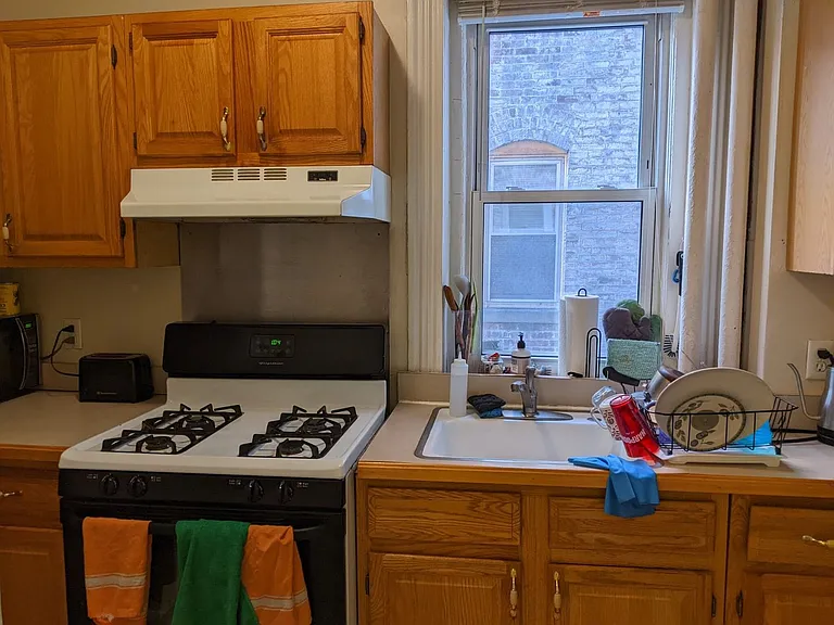 16 Fuller St #9 — Photo 23