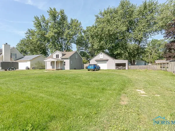 822 S Harefoote St, Holland, OH 43528