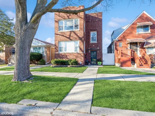 554 E 103rd Pl, Chicago, IL 60628