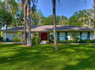 3622 Berger Rd, Lutz, FL 33548