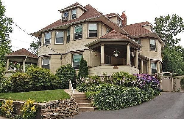 1st image of 99 Quinby Ave