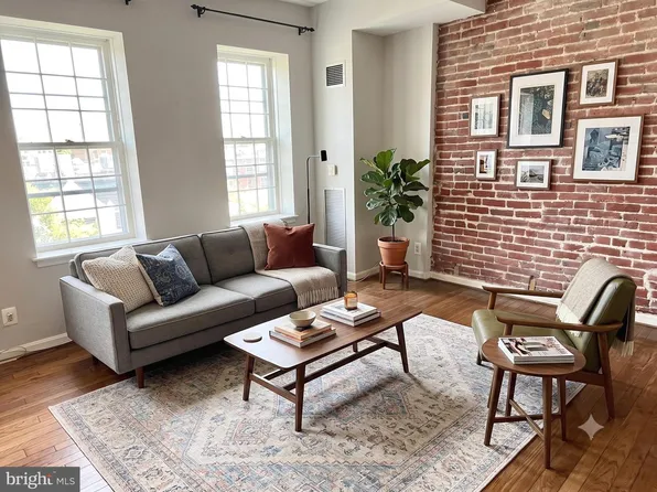 1718 Corcoran St NW APT 45, Washington, DC 20009