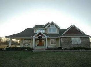 8147 Bergin Rd, Howell, MI 48843