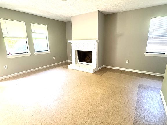 5th image of 485 N Bluff Rd #495