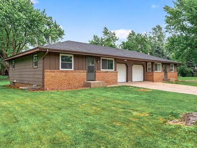 800-802 Parkview Ln, Champlin, MN, 55316