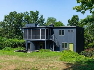 18 Hickory Hill Rd, Clinton Corners, NY 12514