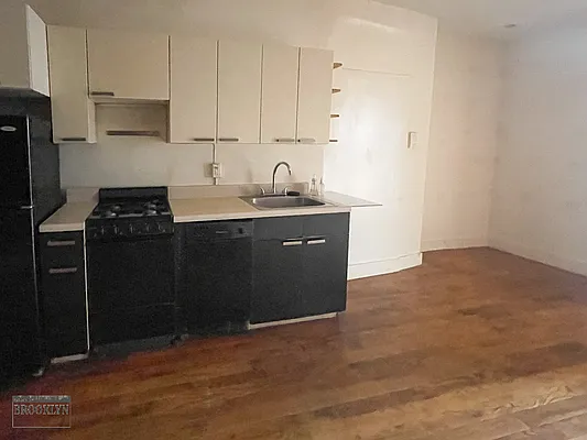 Rented by Simply Brooklyn Realty Inc | media 25