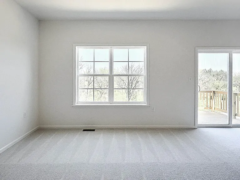 7884 Briarwood Dr — Photo 11