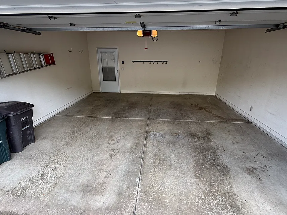 340 E Veterans Way #1