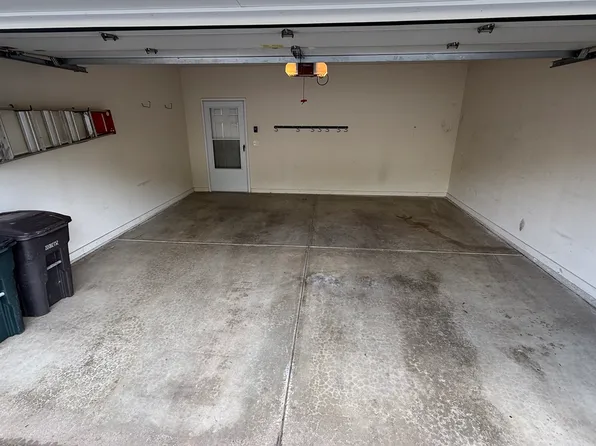 340 E Veterans Way Unit 1, Mukwonago, WI 53149