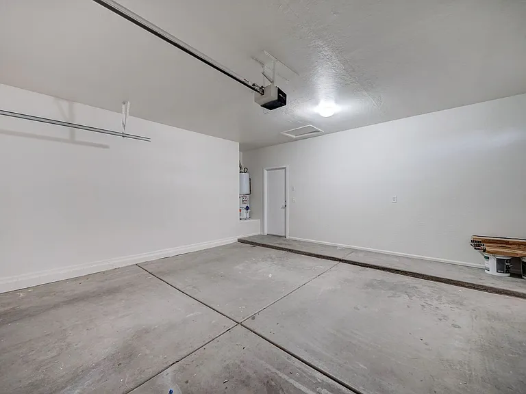 3720 S Heath Way — Photo 19