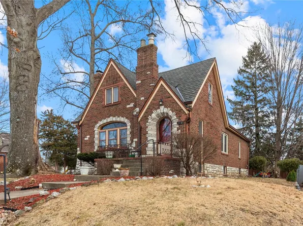 2230 Normandy Dr, Saint Louis, MO 63121