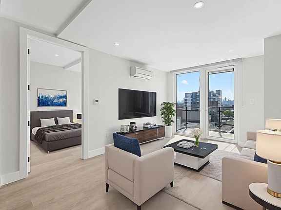 3rd image of 44-15 Broadway #403