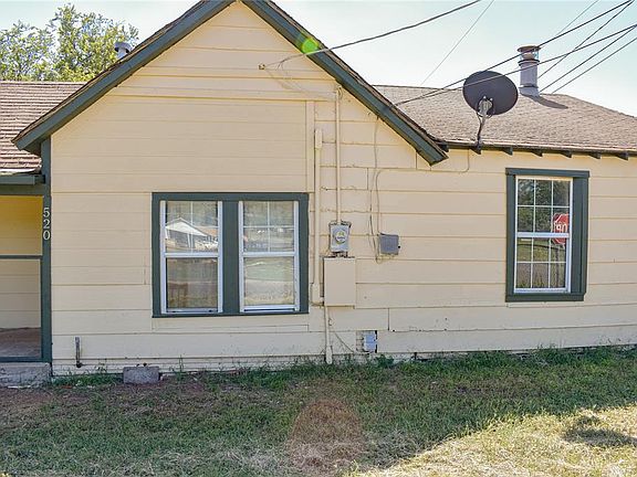 3rd image of 520 W 10th St