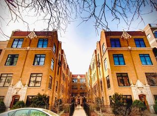 543 W Roscoe St APT 1S, Chicago, IL 60657