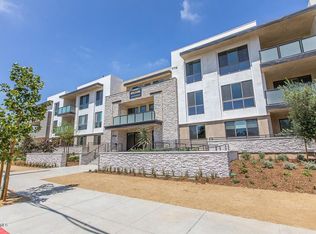 71 N Conejo School Rd #302, Thousand Oaks, CA 91362