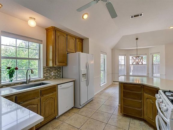 2nd image of 7312 Market Ct