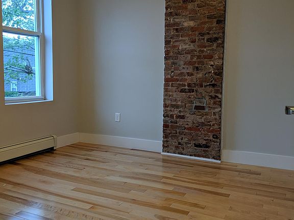 2nd image of 127 Van Horne St #2D