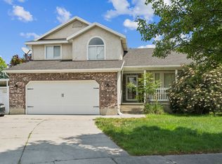 910 Brandermill Cv, Salt Lake City, UT 84123