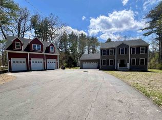 72 Davis Rd, Merrimack, NH 03054