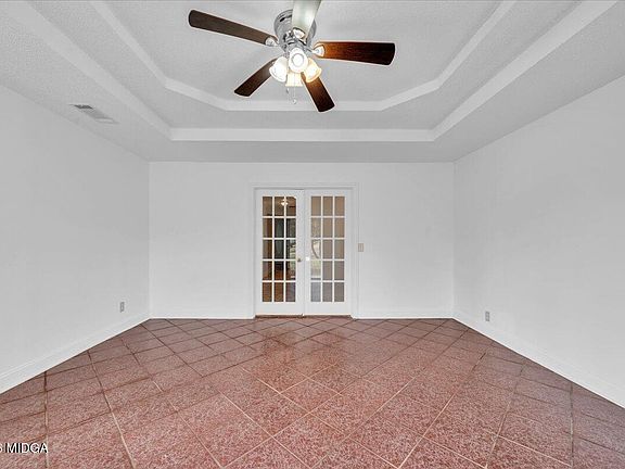 2nd image of 153 Wheehaw Rd