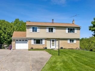 5532 Dry Ridge Rd, Cincinnati, OH 45252