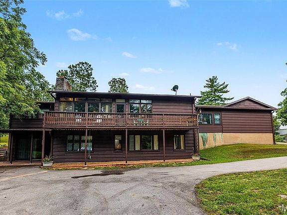 2nd image of 841 Dilworth Rd