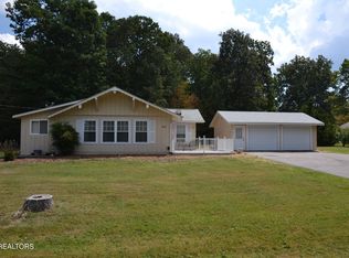107 Eagle Ln, Crossville, TN 38558