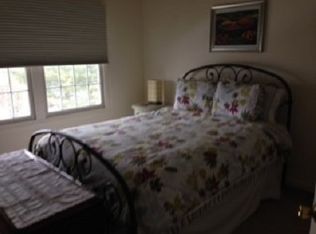 209 Fieldbrook Dr, Canonsburg, PA 15317
