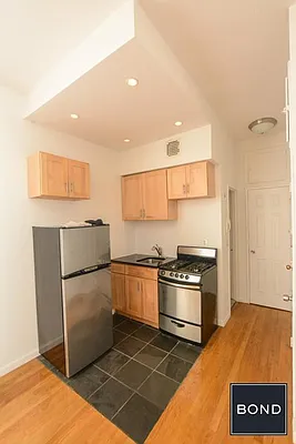 Rented by Bond New York | media 16