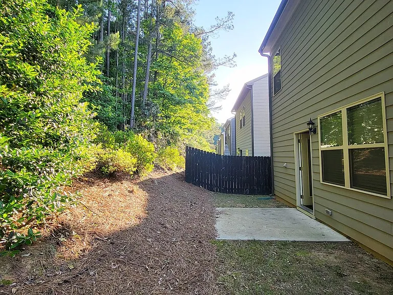 42 Laurel Dr E — Photo 21