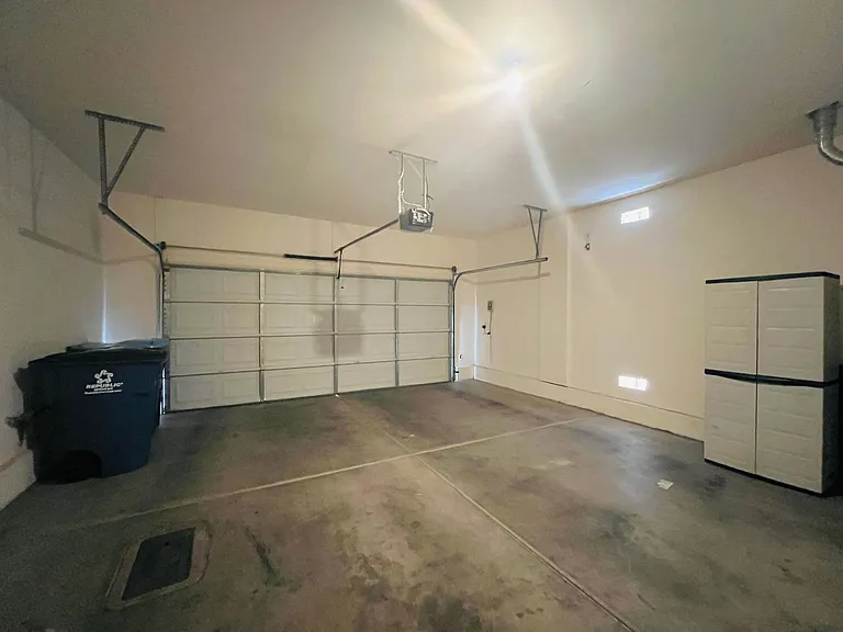 8744 Salvestrin Point Ave — Photo 22