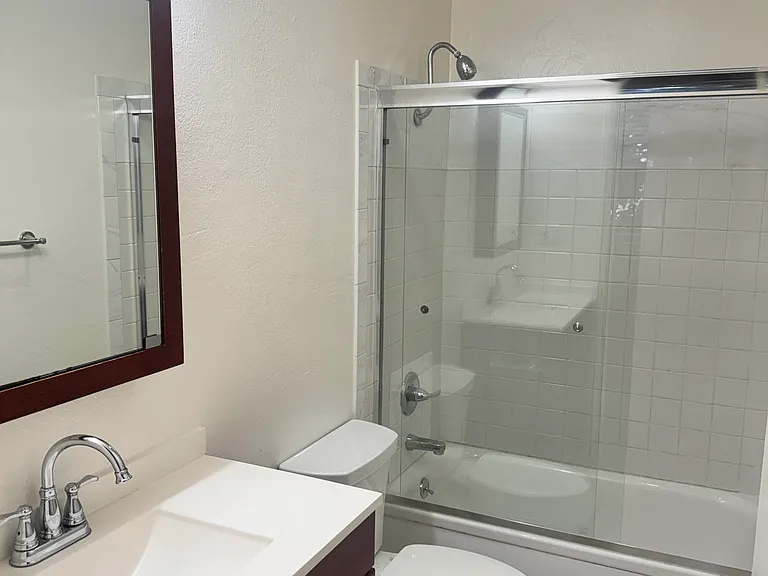 419 Ivy St #11 — Photo 9