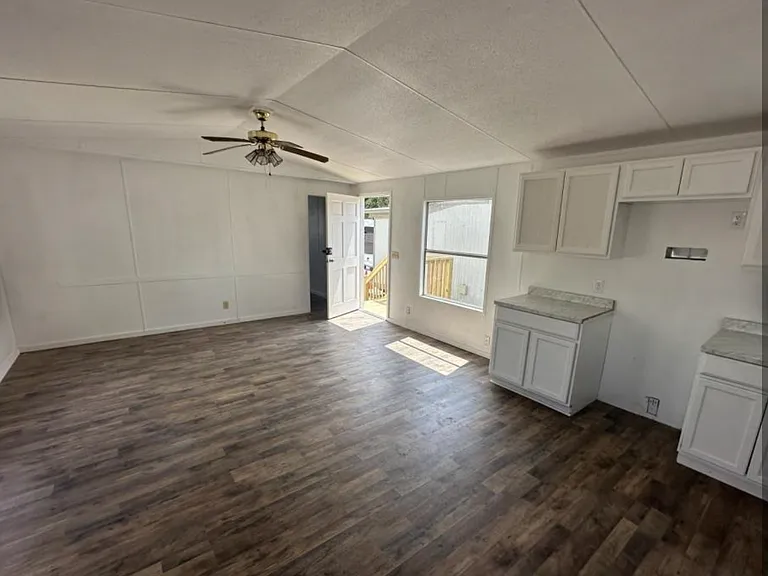 3632 SW Military Dr #2 — Photo 6