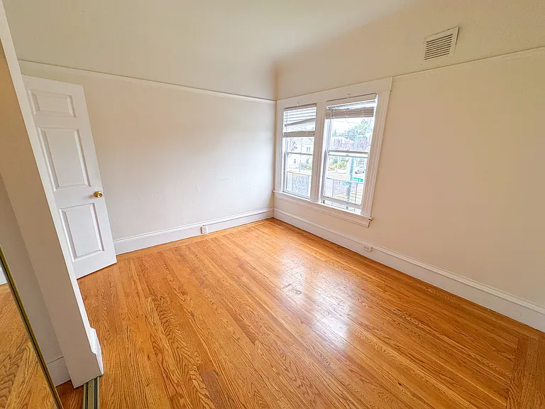 1539 Encinal Ave #6 — Photo 19