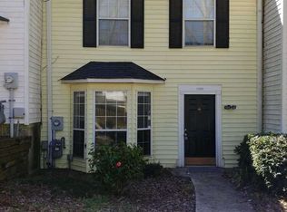 1090 Huntington Trce SE, Smyrna, GA 30082