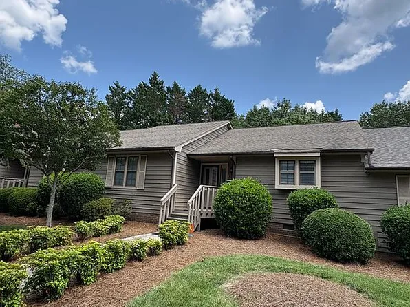 1210 Watermark Ct, High Point, NC 27265