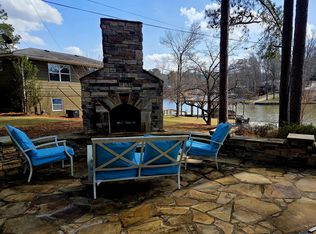 586 Jackson Lake Inn Rd, Jackson, GA 30233