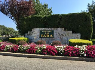 96 Rhett Ct, Commack, NY 11725