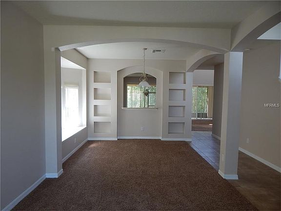 2nd image of 1330 Willow Branch Dr