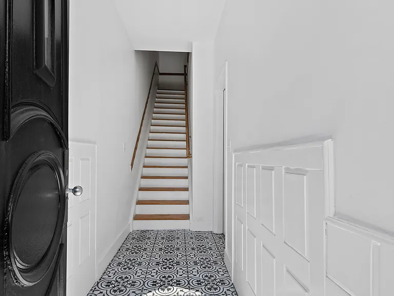 41 Bradhurst Ave #1 — Photo 11