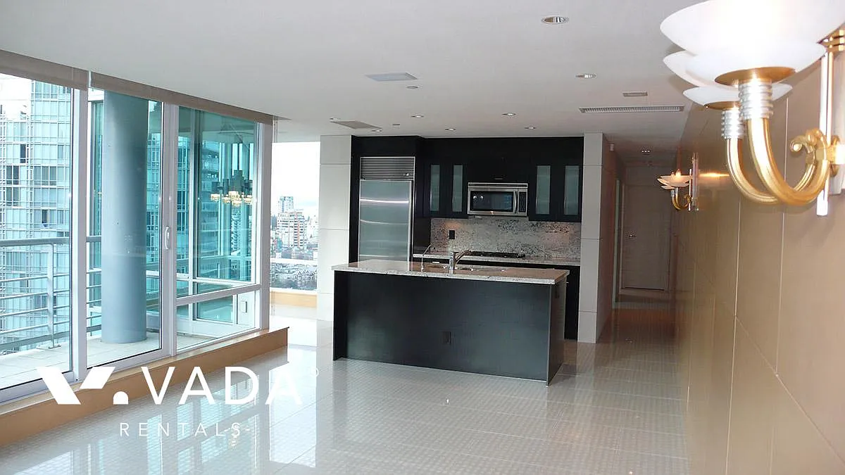590 Nicola Street Vancouver — Photo 3