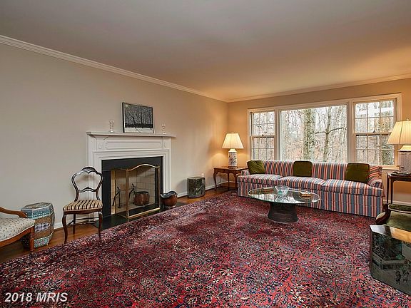 4th image of 11219 Willowbrook Dr