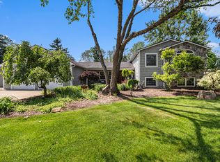 5904 Shagbark Dr, Ann Arbor, MI 48108