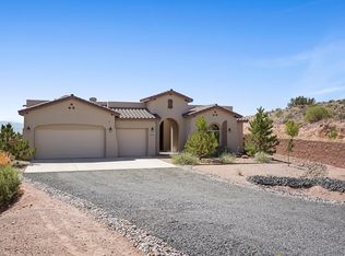 5502 Desert Sky Ct, Rio Rancho, NM 87144